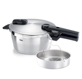 fissler-vitaquick-premium-snelkookpan-22-cm-3.5-liter-met-inzet