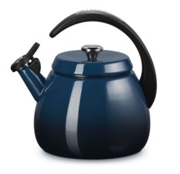 le-creuset-fluitketel-cloche-nuit