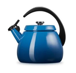 Le-Creuset-fluitketel-cloche-azure