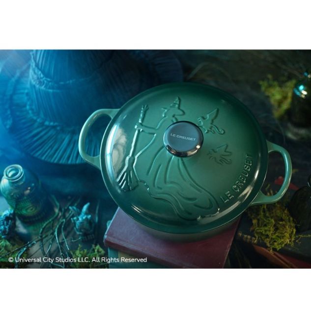 wicked-braadpan-elphaba-24-cm-le-creuset