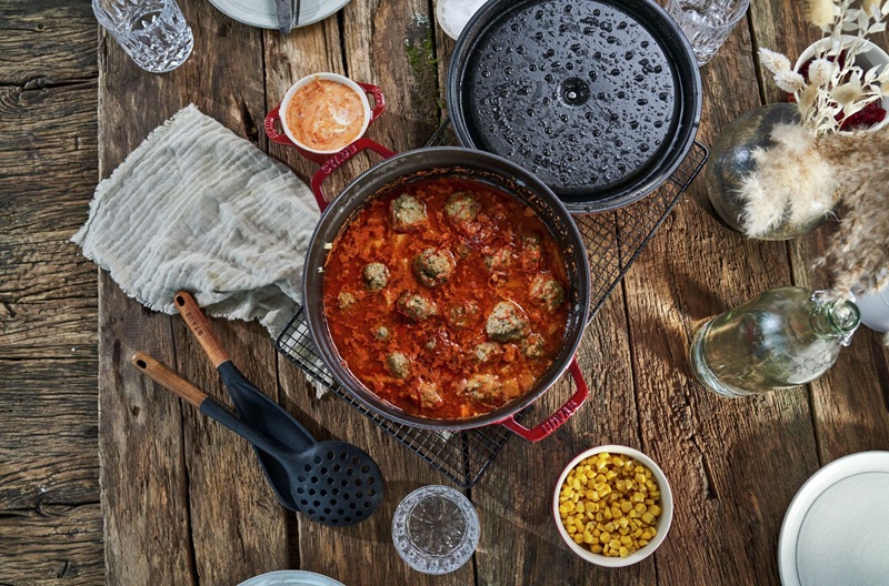 staub-bordeaux-braadpan